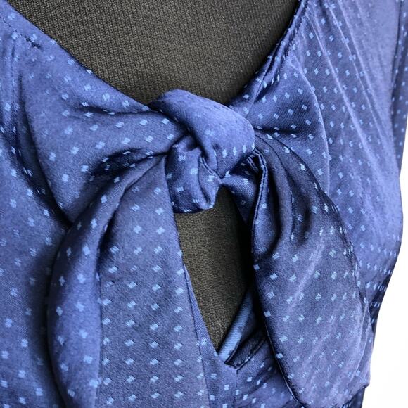 Cabi navy blue swiss dot knot tie front top size Small #5525 - Picture 6 of 16